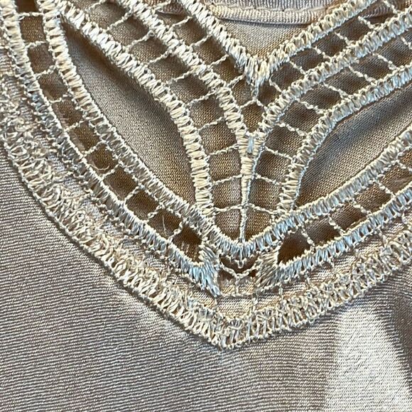 NWT CABERNET Women’s Camisole Satin Lace Trim Sleeveless Champagne Size Large - Picture 14 of 14